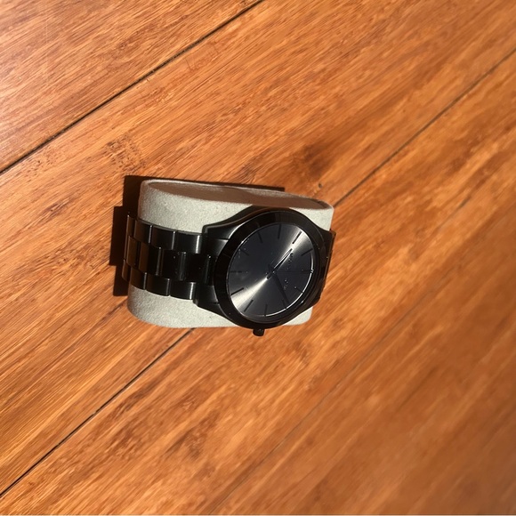 Michael Kors slim runway - Picture 4 of 5